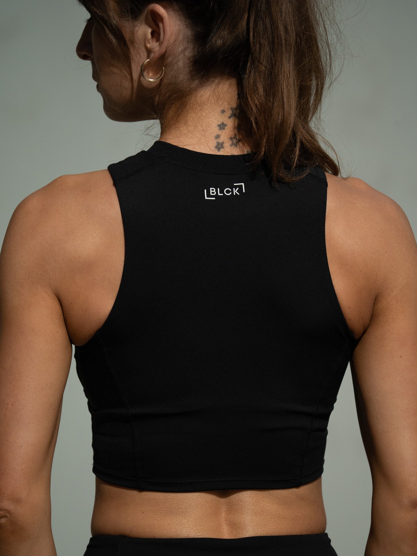 Vela Vest