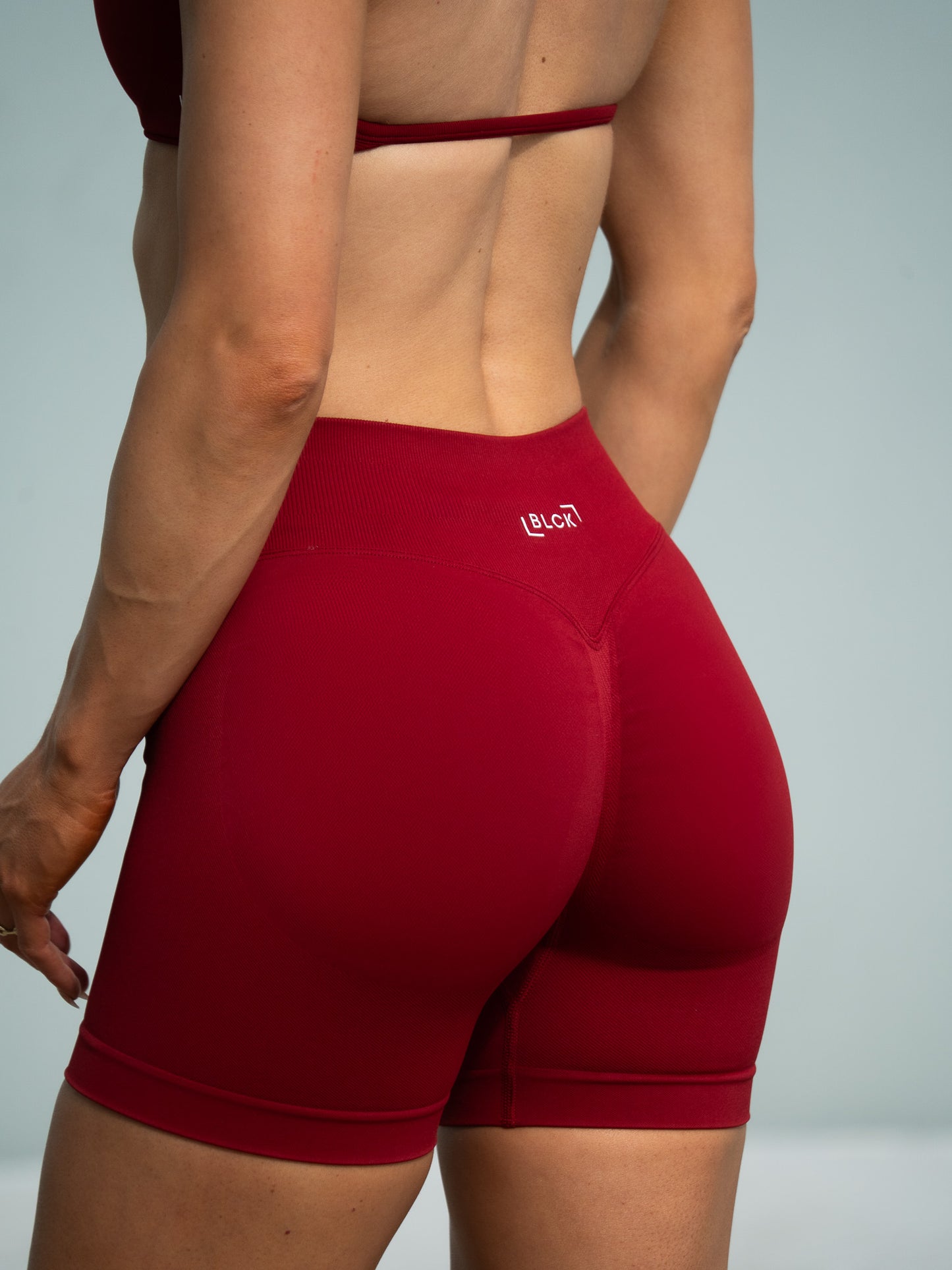 Lynx Short Wine Red